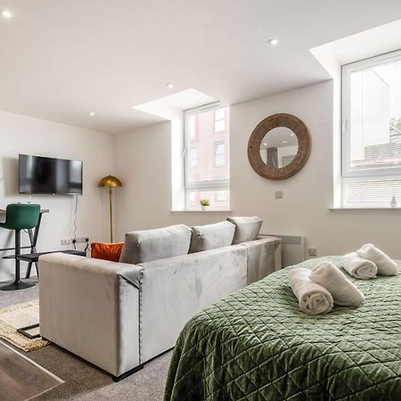 Contemporary 1 Bed Central Rotherham Studio Exterior photo
